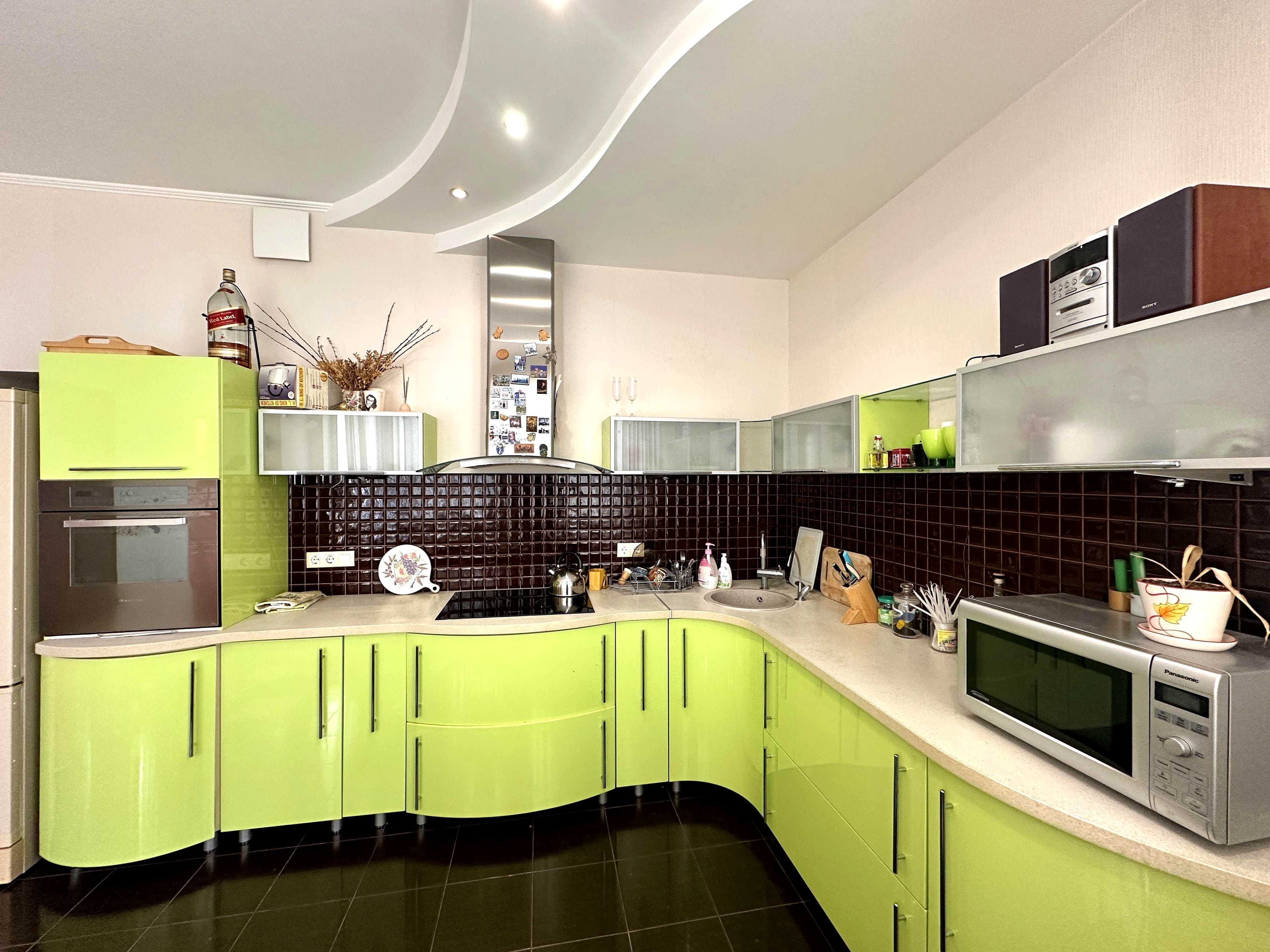 Оренда 3-кімнатної квартири, 120 м², Шевченківський р-н 3