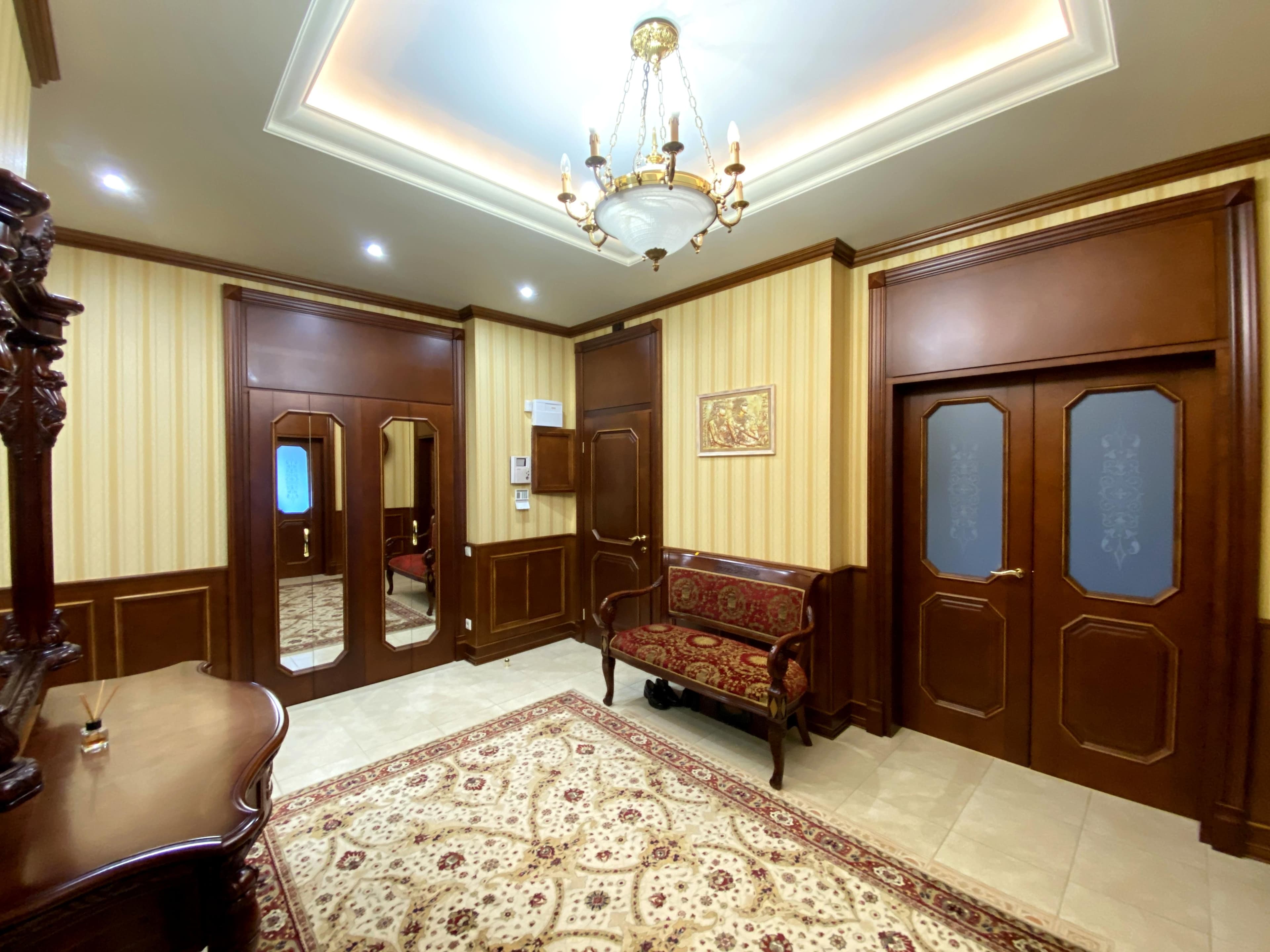 Оренда 3-кімнатної квартири, 180 м², ЖК «Бульвар Лесі Українки» 2