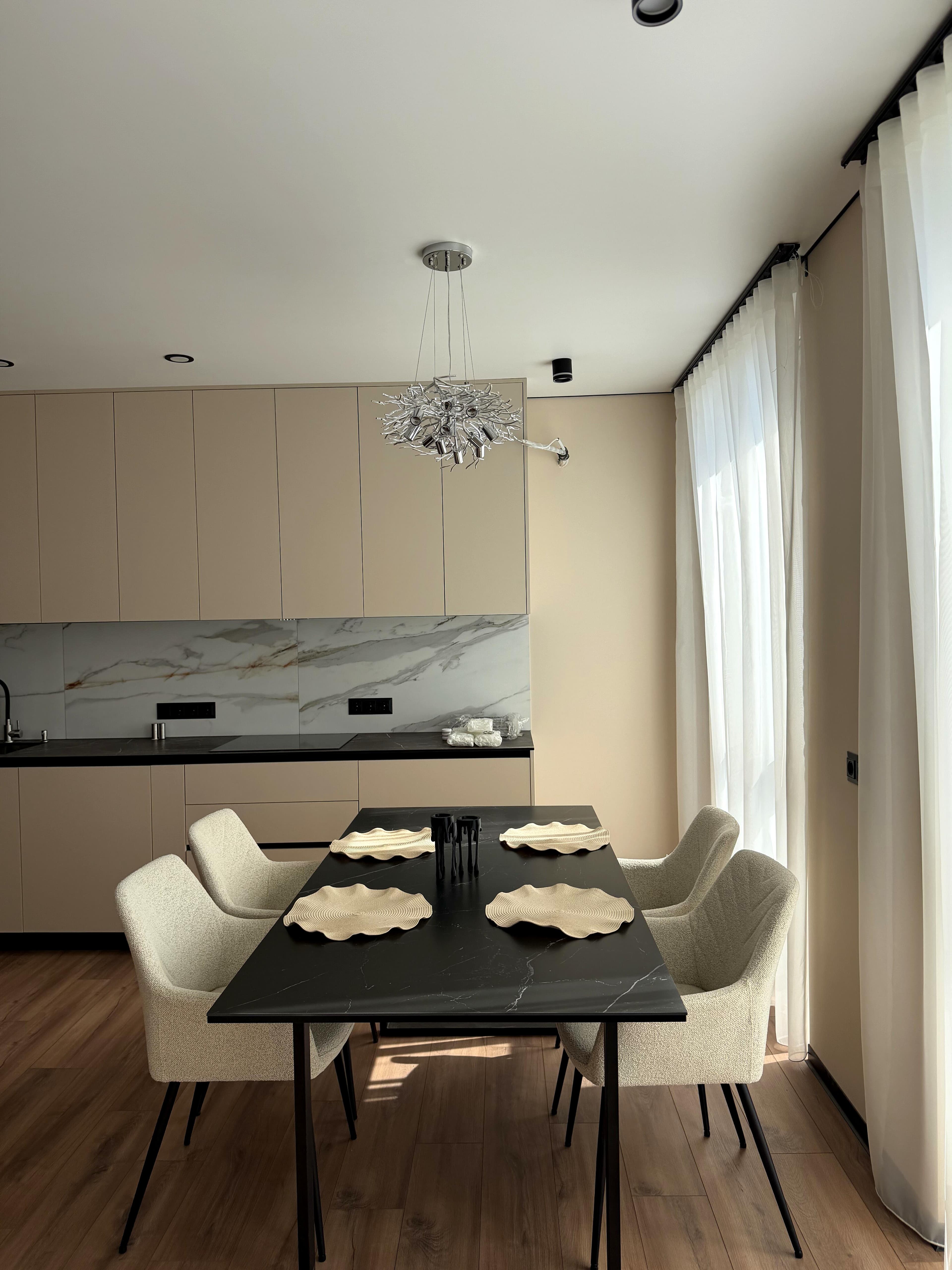Оренда 3-кімнатної квартири, 80.5 м², ЖК «Dibrova Park» 4