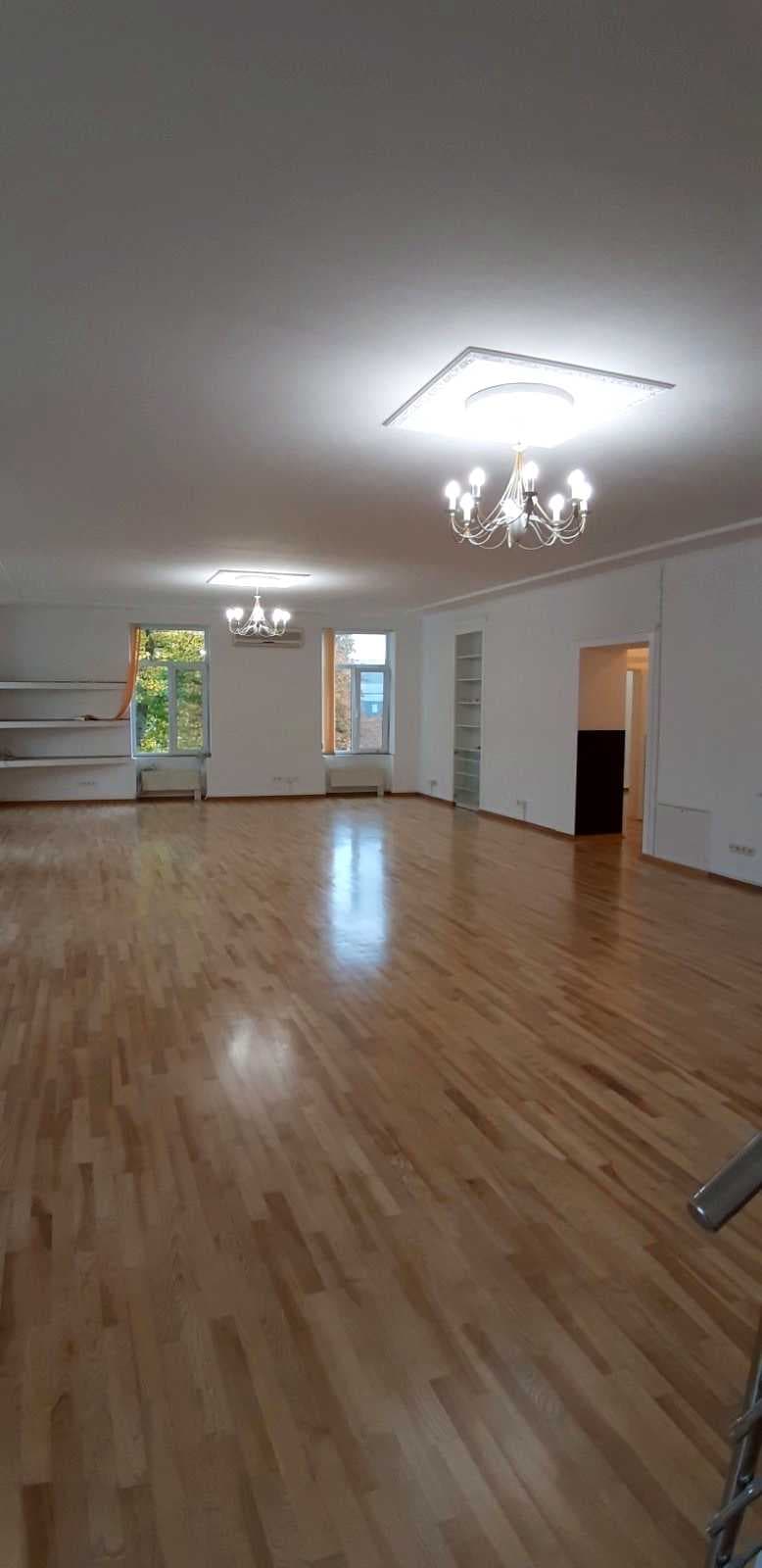 Оренда комерційного приміщення, 275 м², Шевченківський р-н 1