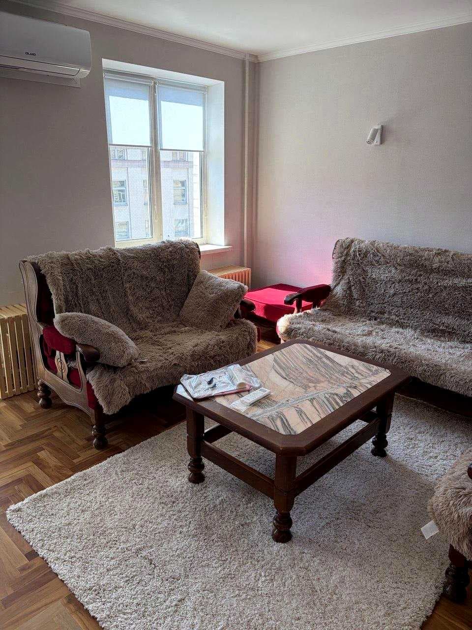 Оренда 4-кімнатної квартири, 80 м², Шевченківський р-н 5