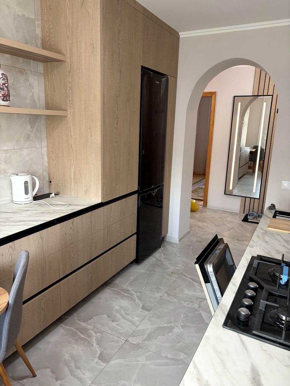 Оренда 4-кімнатної квартири, 80 м², Шевченківський р-н 2