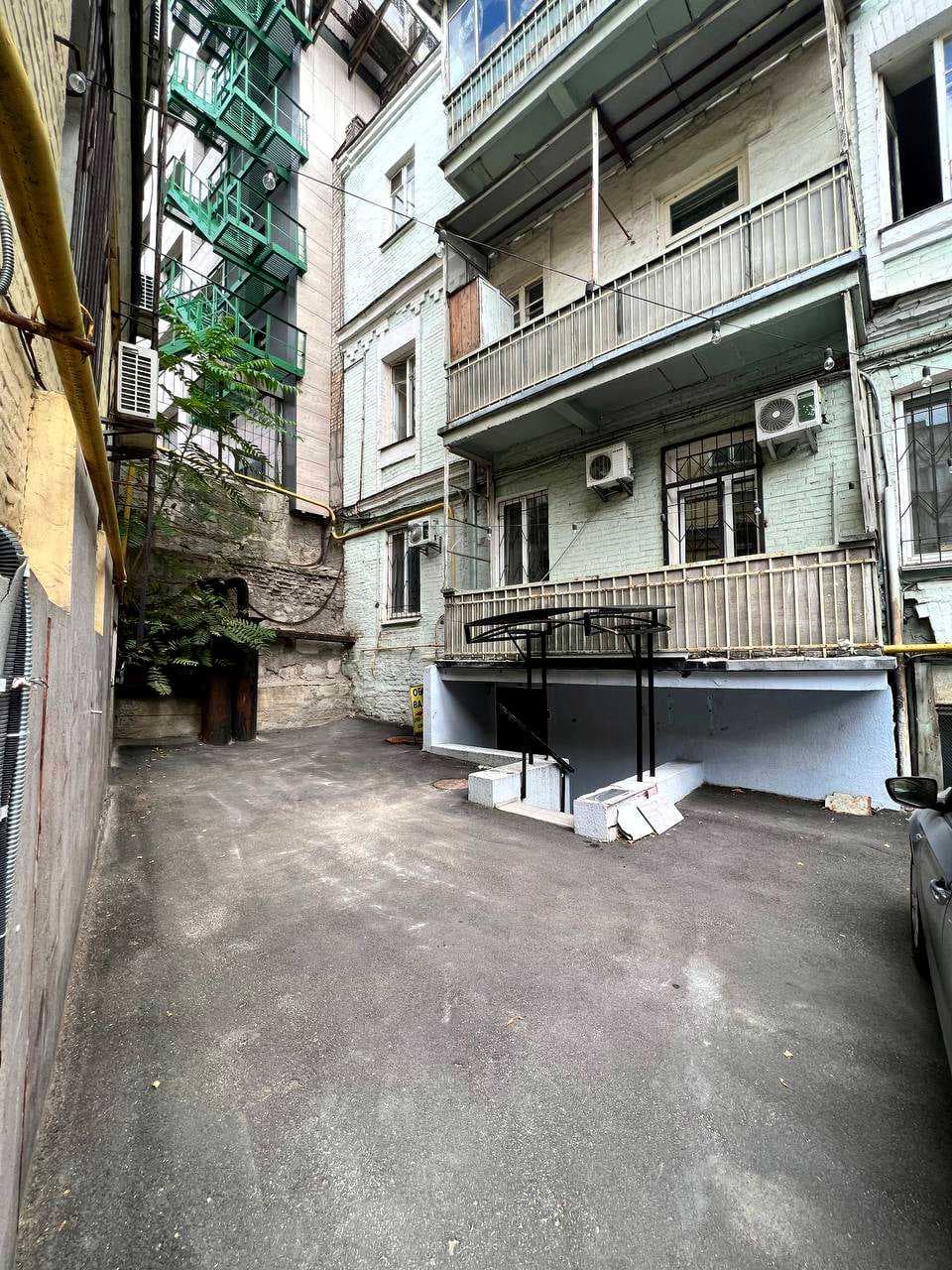 Оренда комерційного приміщення, 90 м², Голосіївський р-н 3