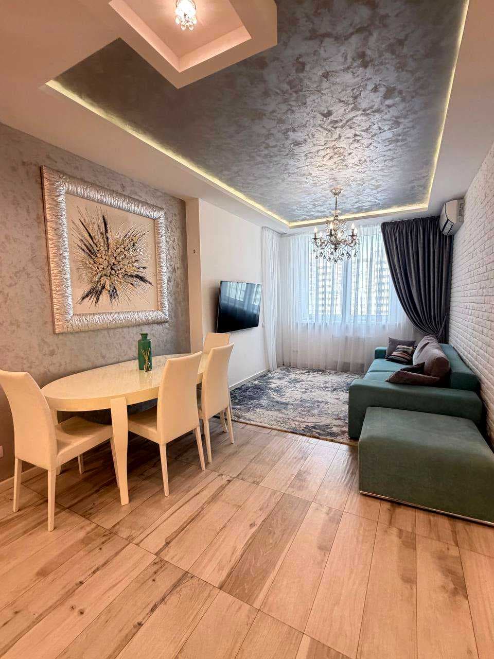 Оренда 4-кімнатної квартири, 156 м², Дарницький р-н 1
