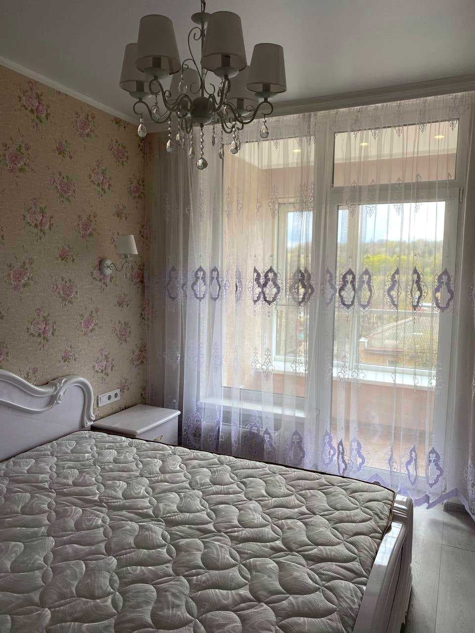 Оренда 2-кімнатної квартири, 70.8 м², ЖК «Володимирський» 4