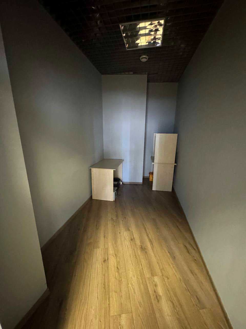Оренда комерційного приміщення, 200 м², ЖК «Хвиля» 4