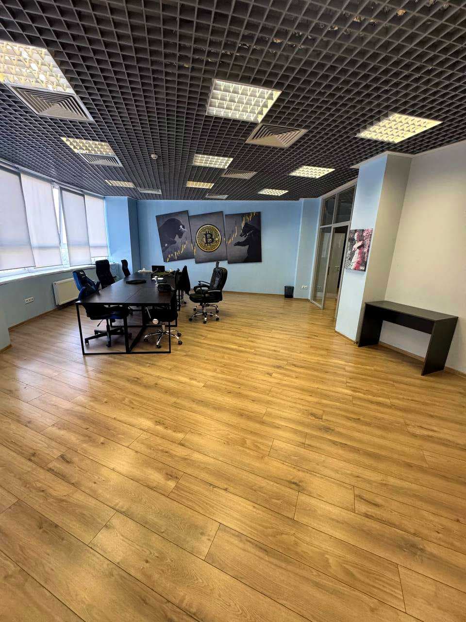 Оренда комерційного приміщення, 200 м², ЖК «Хвиля» 5