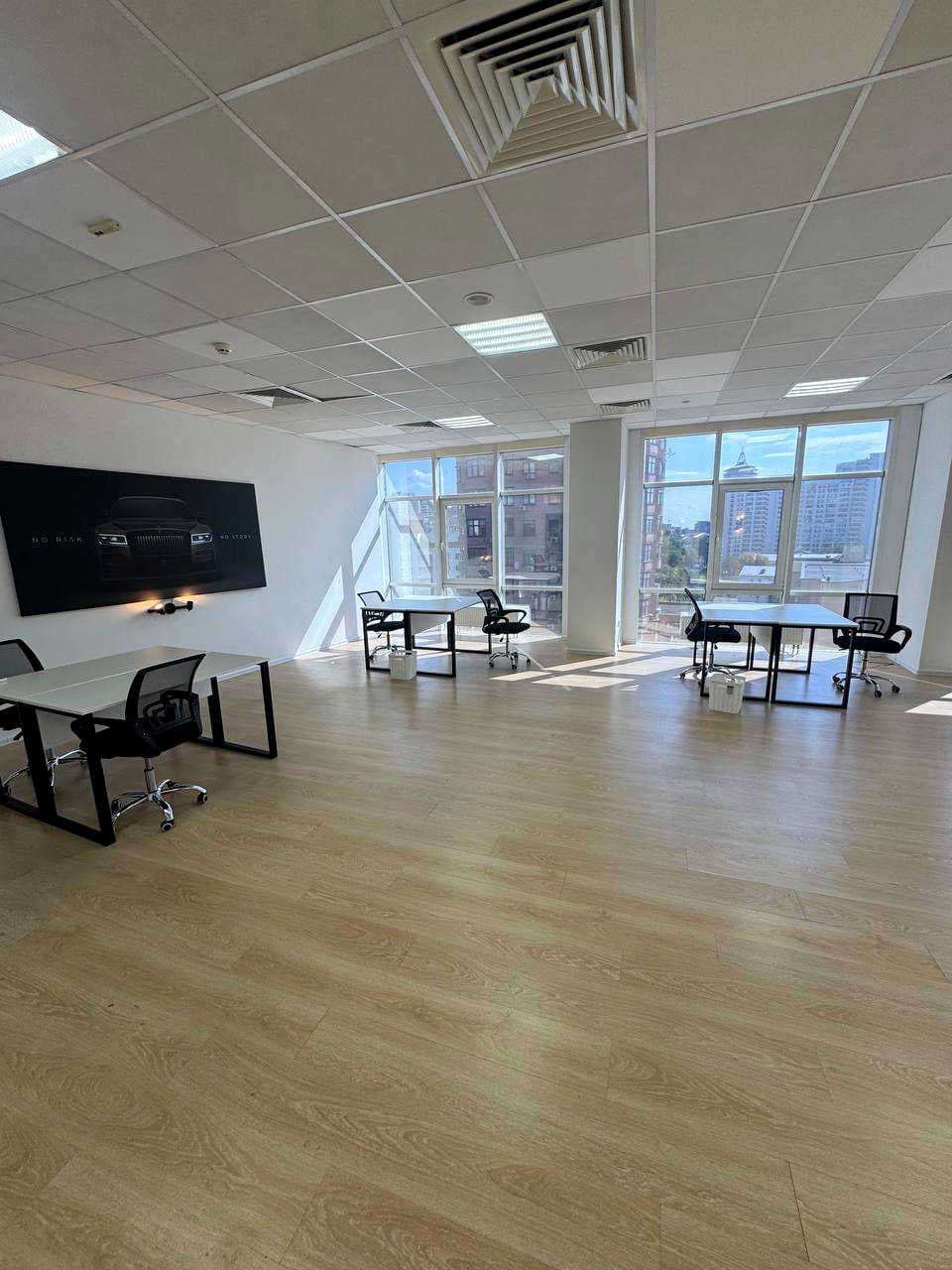 Оренда комерційного приміщення, 140 м², ЖК «Бізнес-центр «Хвиля»» 4